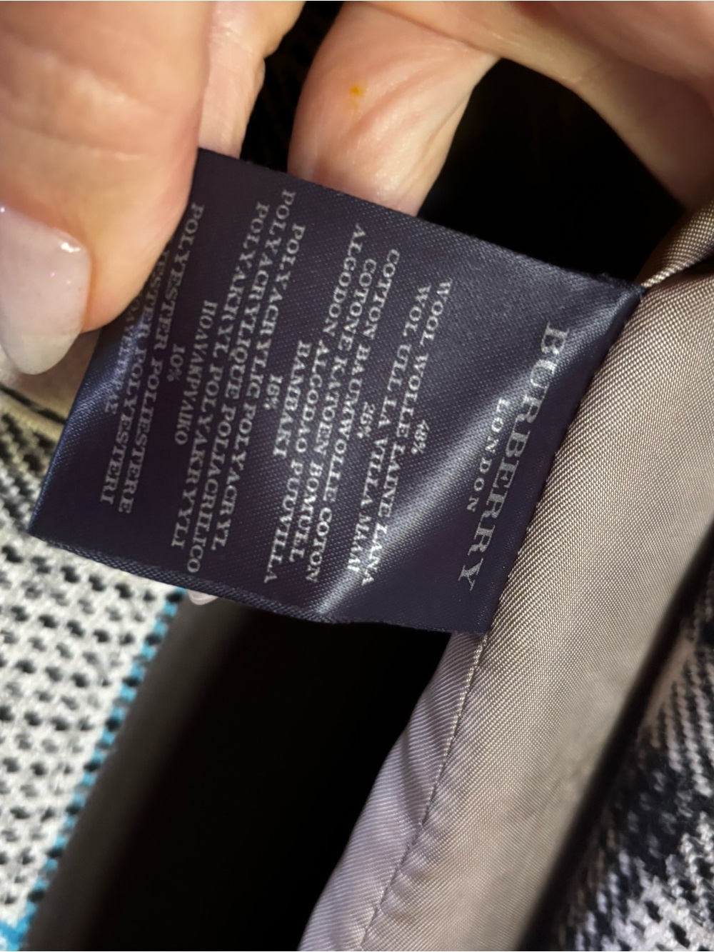 Burberry Black White Gray Plaid Trench Coat with Light Blue Accents - Picture 11 of 12